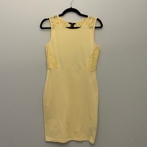 H&M Fitted Yellow Lace Dress